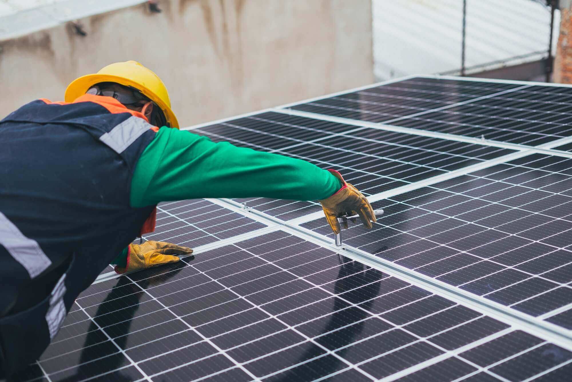 maintenance solar panels