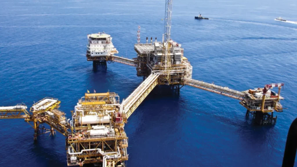 Oil platform
