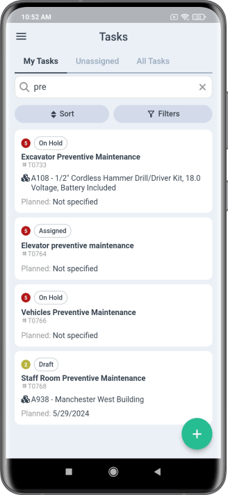 Tasks orders screen in WorkTrek mobile app